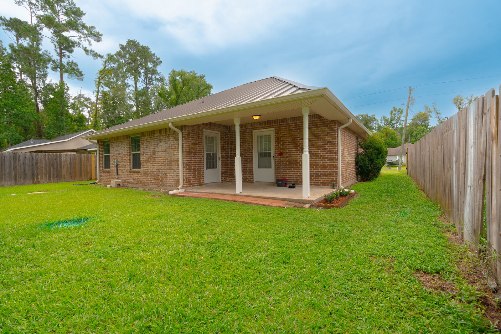 Backyard — 572, Lafayette, Louisiana